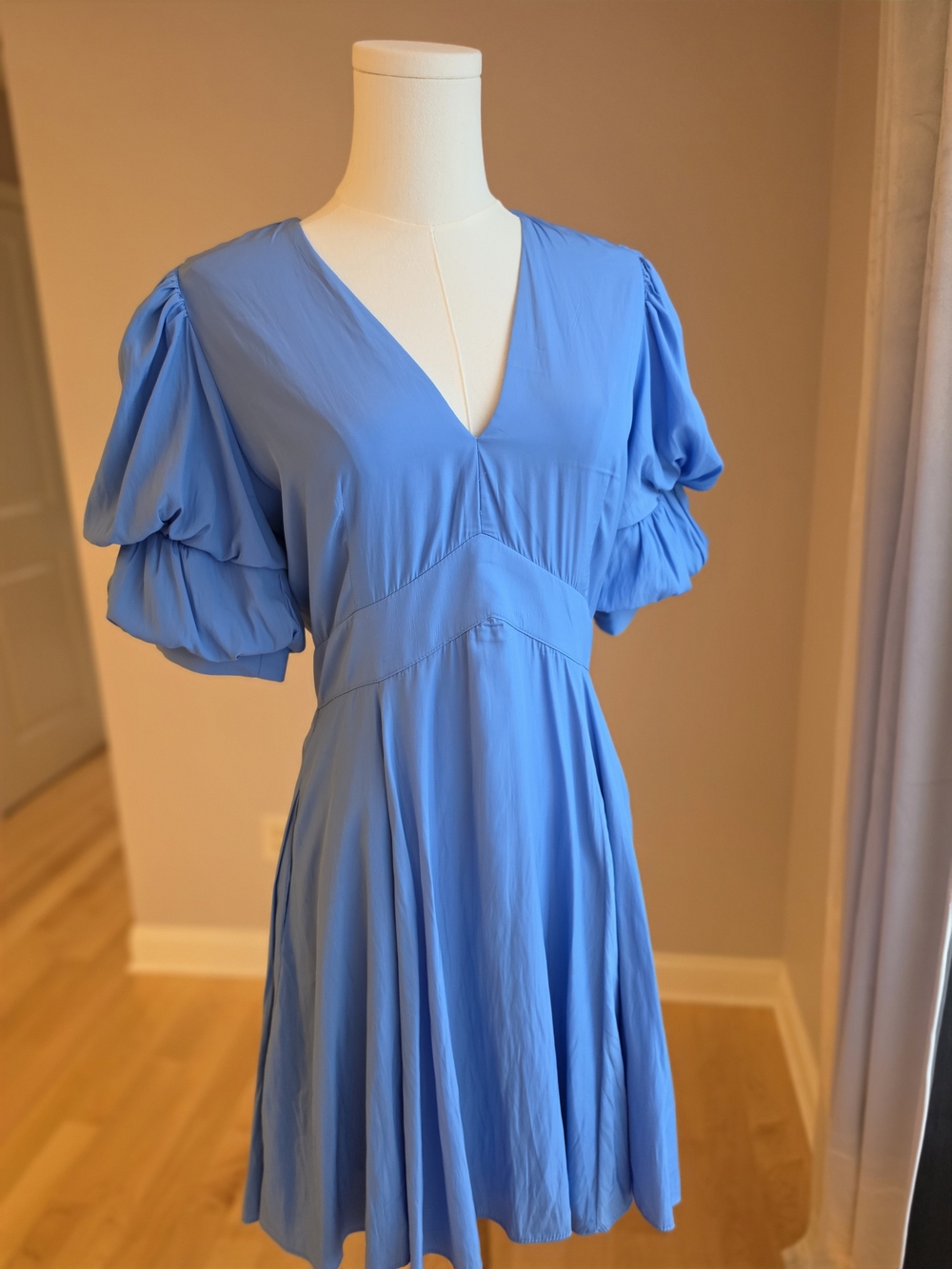 Sky Blue V-Neck Puff Sleeve Mini Dress